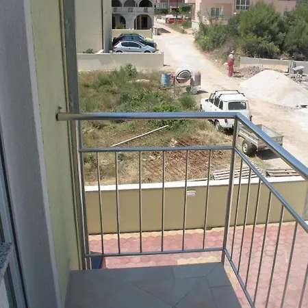 4210a * Vodice